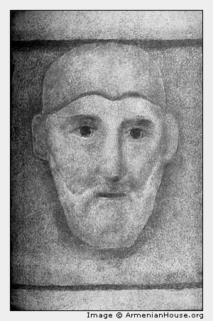 Маска армянского средневекового театра